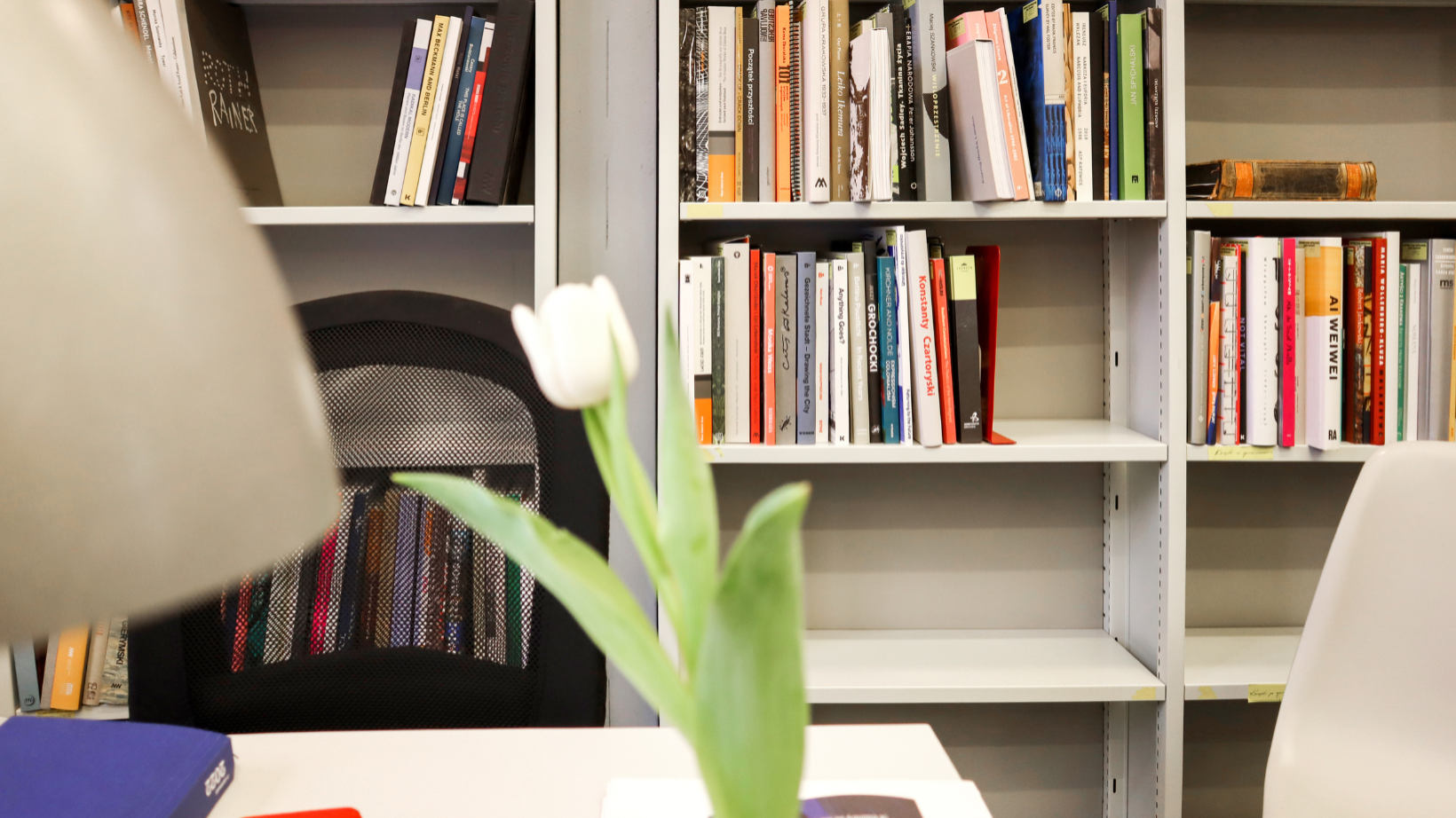 Changing the Library's working hours