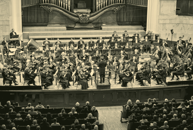 Symphonic concert of the graduates of the Fryderyk Chopin University of Music