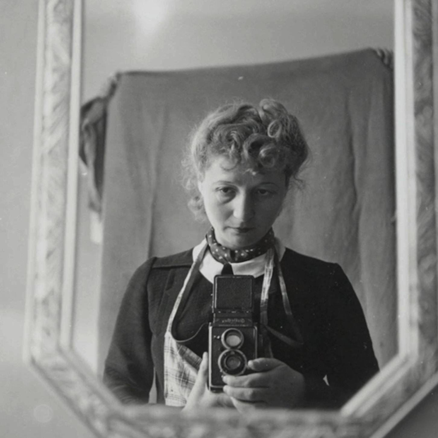 Julia Pirotte - beauty and strength