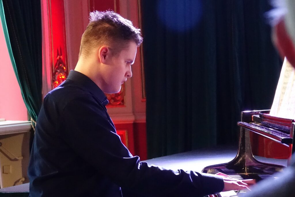 18.10./ Concert from the series “Harmonie”