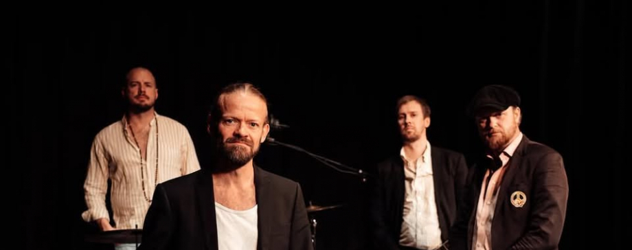 DEN FORRYKTE JULEFREDSKONCERT