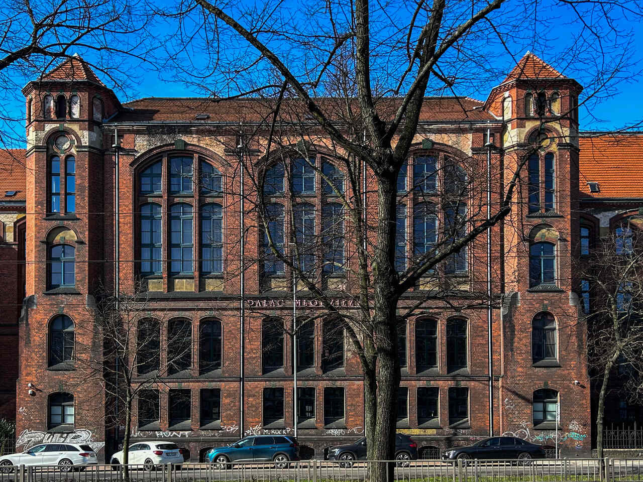 Pałac Młodzieży – Pomorskie Centrum Edukacji